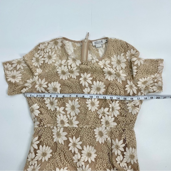 Molly Bracken Tan Cream Crochet Flower Modest Classic Preppy Sheath Dress Med - Picture 10 of 14